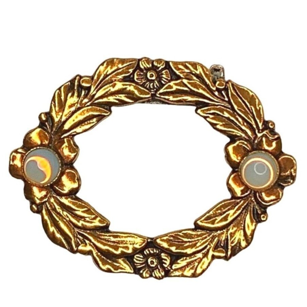 Vintage Gold Tone Laurel Wreath Oval Brooch Pin‎ Floral Accent Opal Cabochons